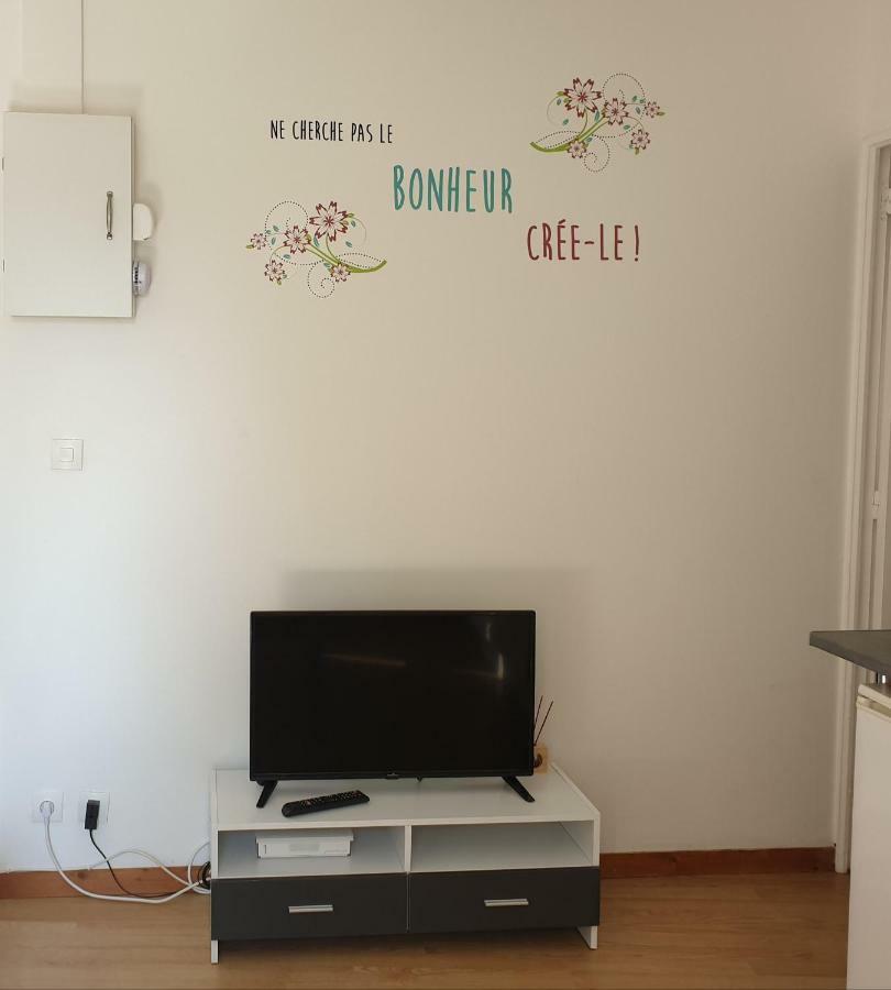 Promo F2 Wifi Courseulles Sur Mer エクステリア 写真